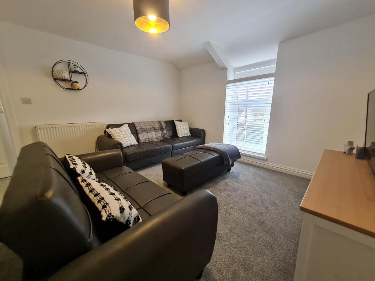 Perfect Location 3 Bed Serviced Apartment With Bike Storage For Bpw. Close To Brecon Beacons Merthyr Tydfil Zewnętrze zdjęcie